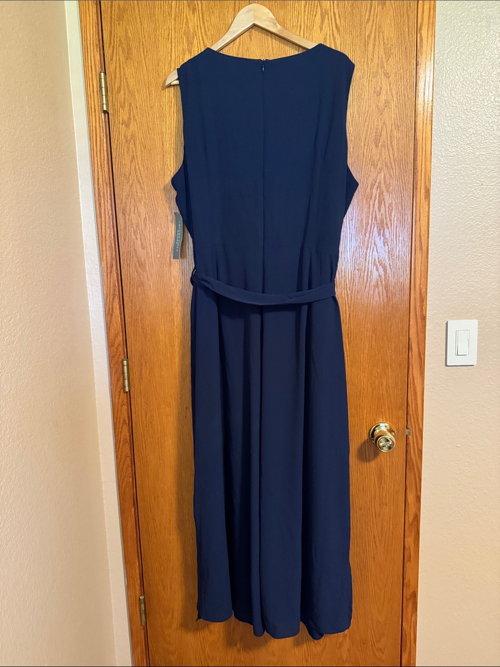 Sleeveless V-Neck Navy Belted Maxi Dress/pants - Picture 3 of 4